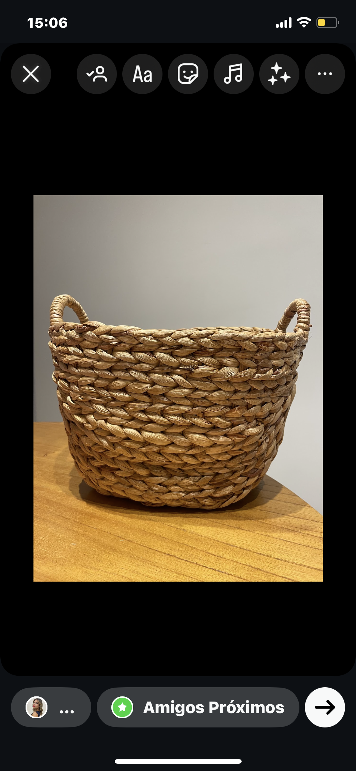 CESTO EM FIBRA NATURAL